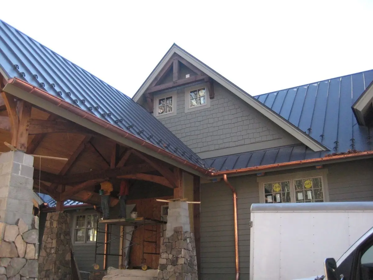 Craftsman Roofing team delivering quality roofing work in Lottivue